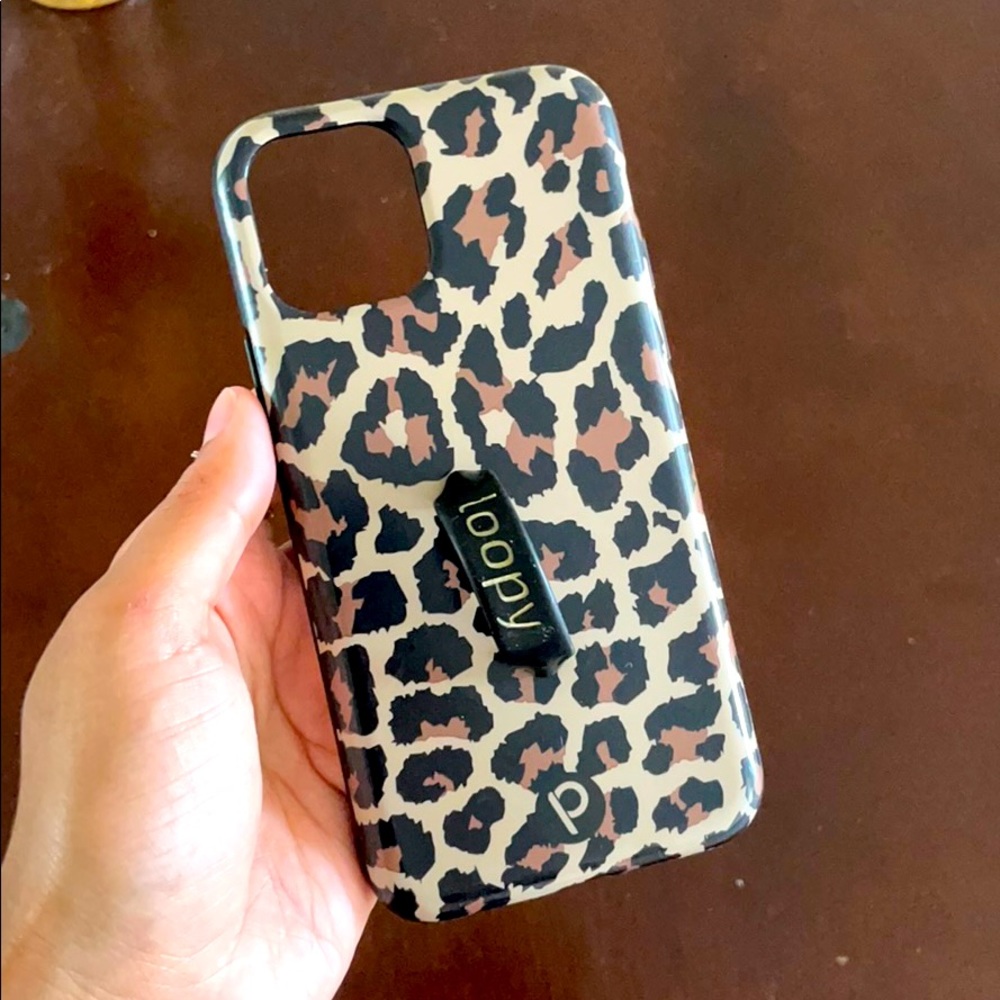 LOOPY CASE iphone 11 pro FREE SCREEN PROTECTOR